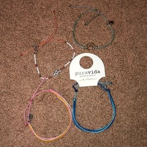 Set of 4 Pura Vida Bracelets